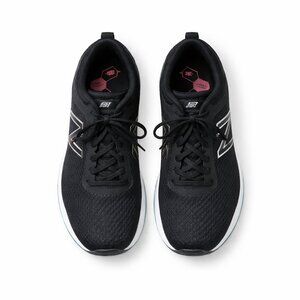 New Balance Women’s Size 8 Black Running Shoes Silver Logo Athletic Sneakers